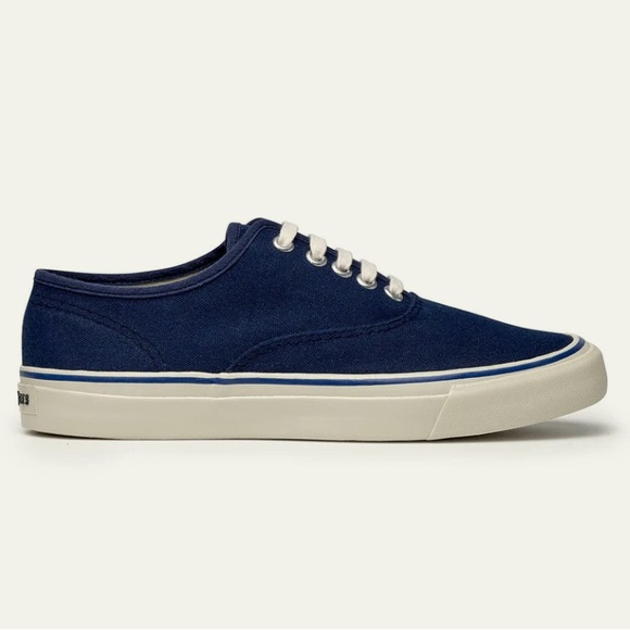 SeaVees Navy Canvas Men's Sneakers LIMITED EDITION. - Picture 1 of 10